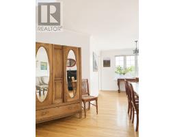 16 Jean D'arc Place thumbnail 5