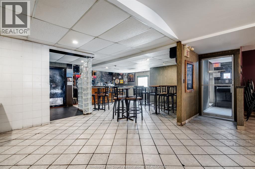 22 Main St. E. - Image 15