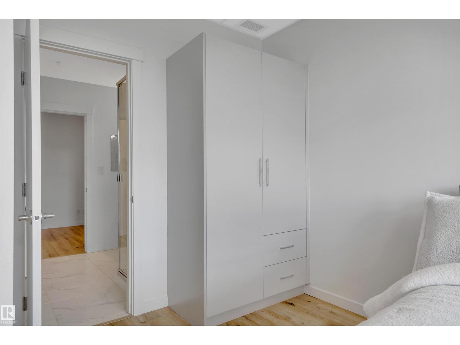 #410 11503 76 AV NW - 23