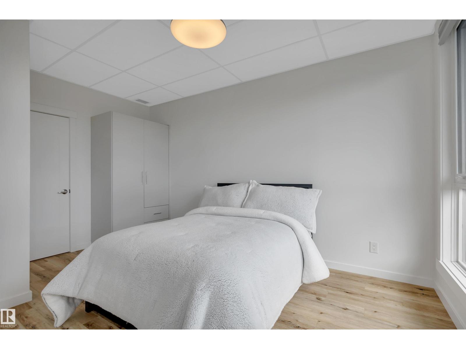 #410 11503 76 AV NW - 22