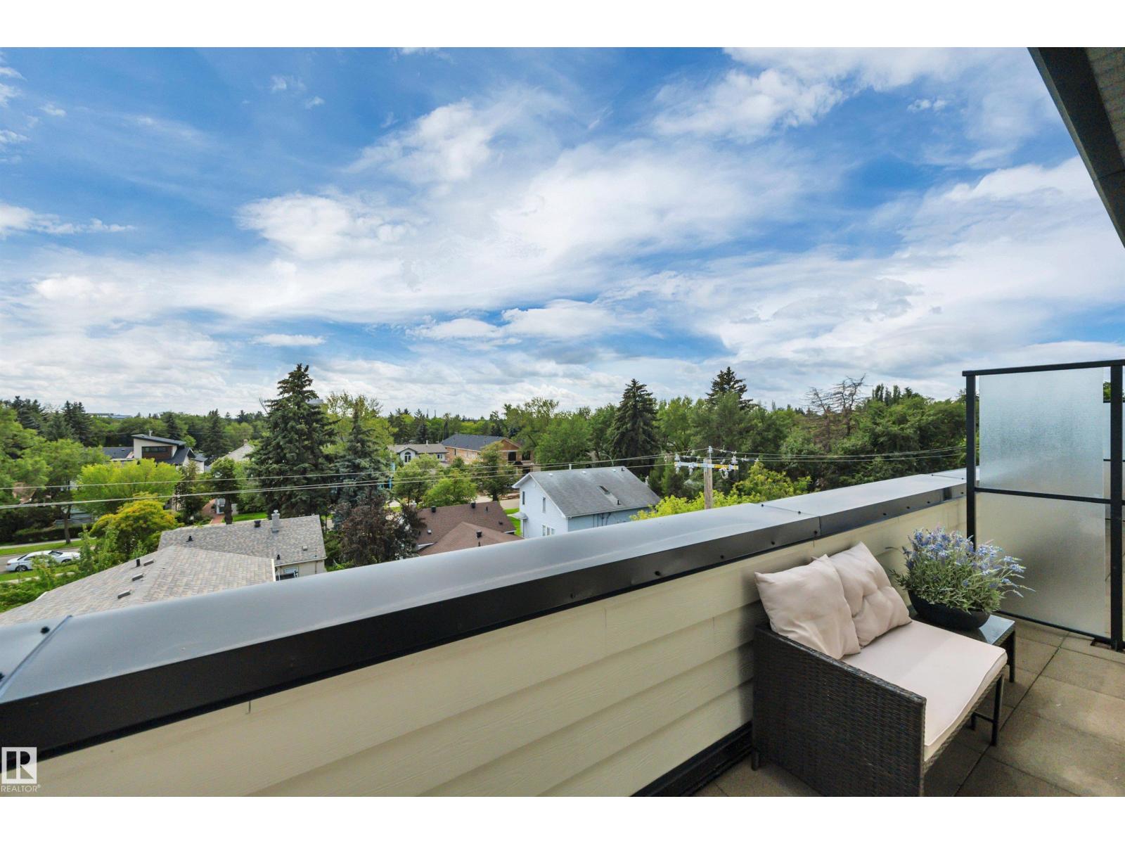 #410 11503 76 AV NW - 32