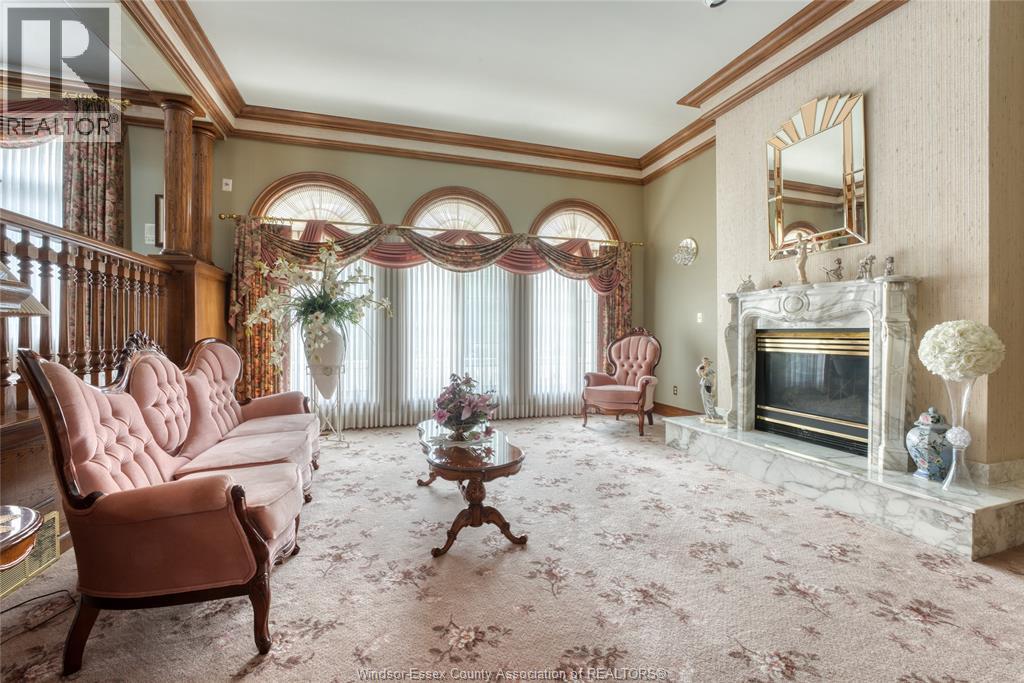 300 Elmgrove DRIVE - 15