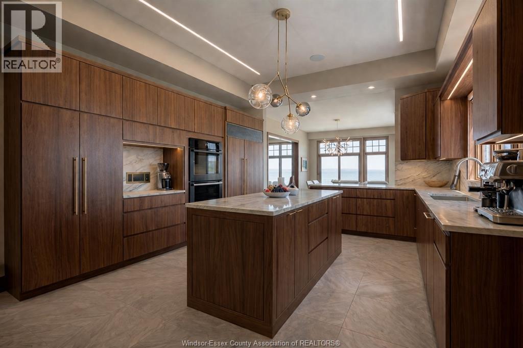 300 Elmgrove DRIVE - 22