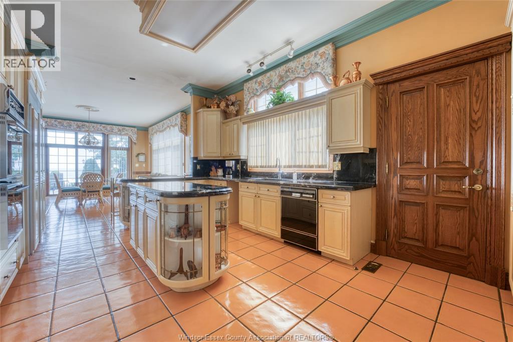 300 Elmgrove DRIVE - Image 23
