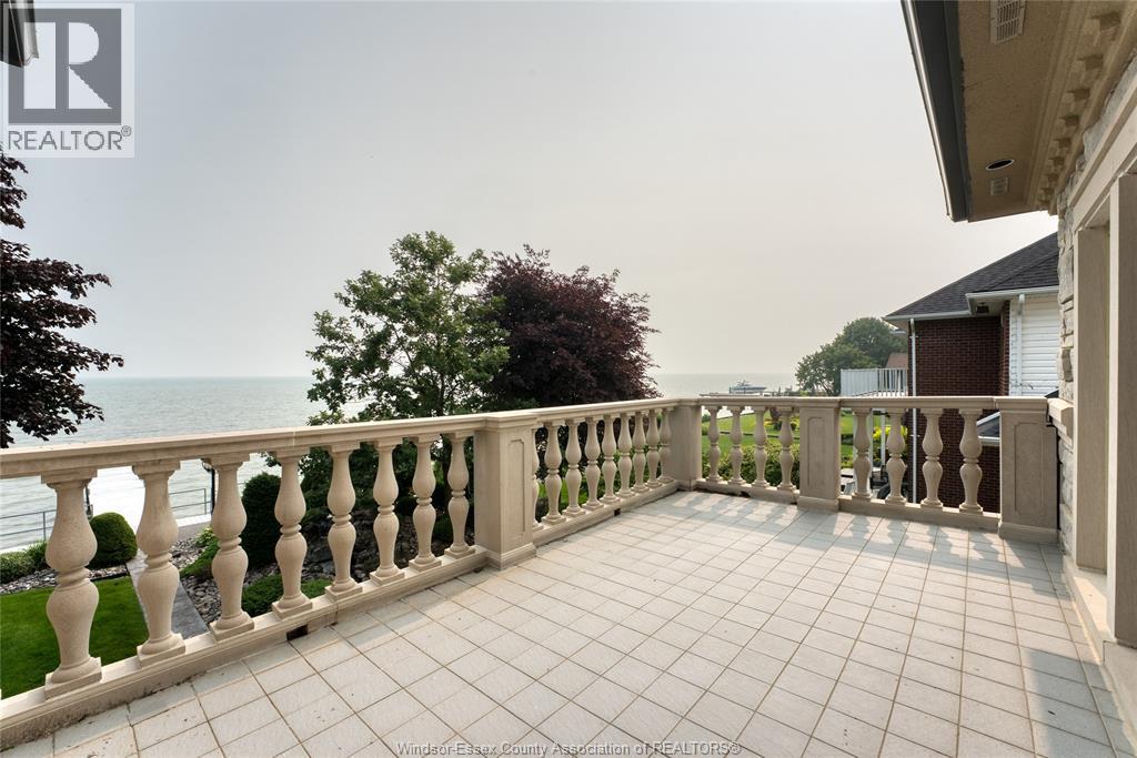 300 Elmgrove DRIVE - Image 34
