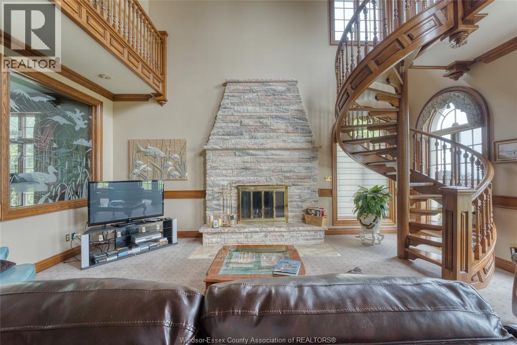 300 Elmgrove DRIVE - Image 17