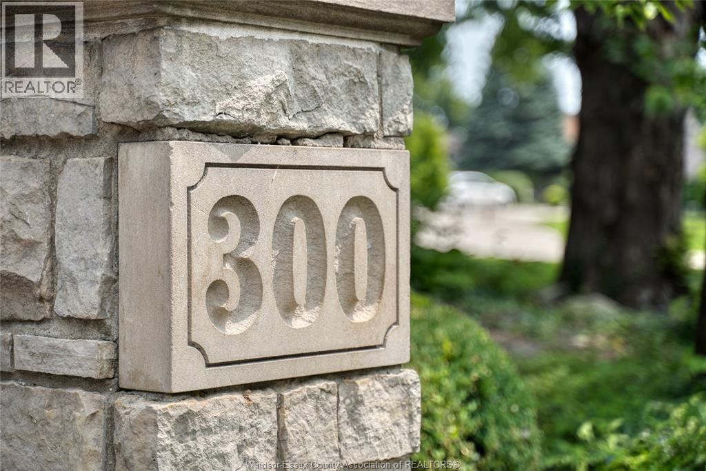 300 Elmgrove DRIVE - Image 4