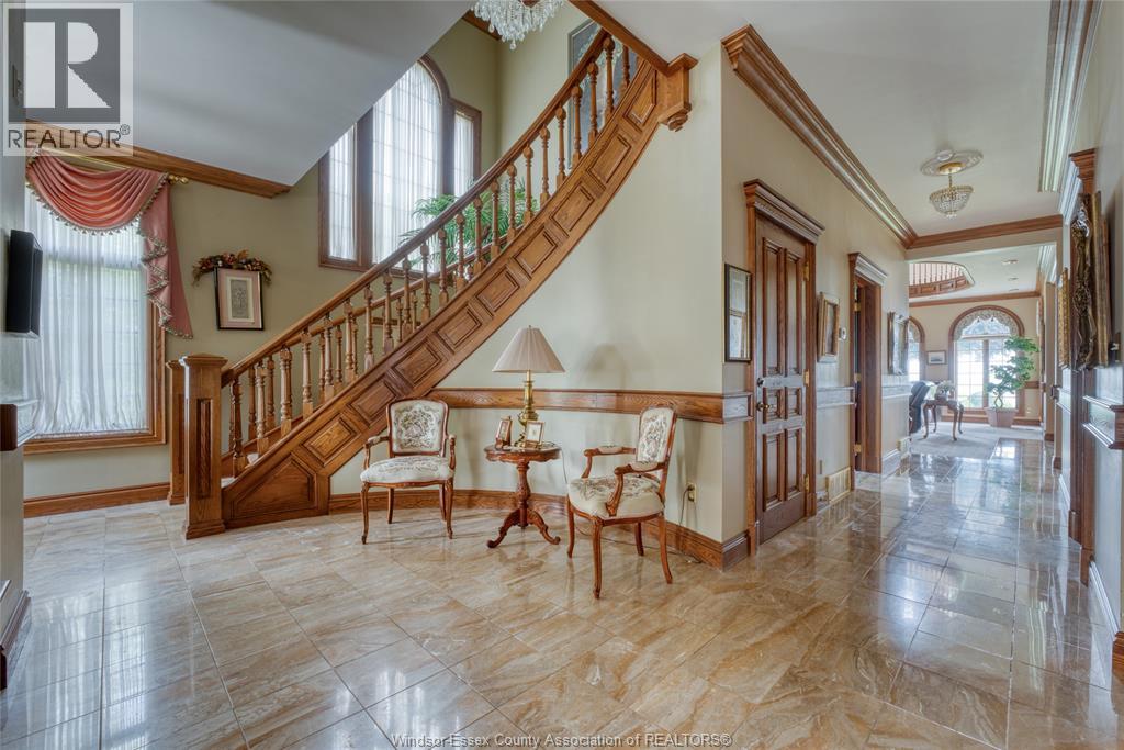 300 Elmgrove DRIVE - 8