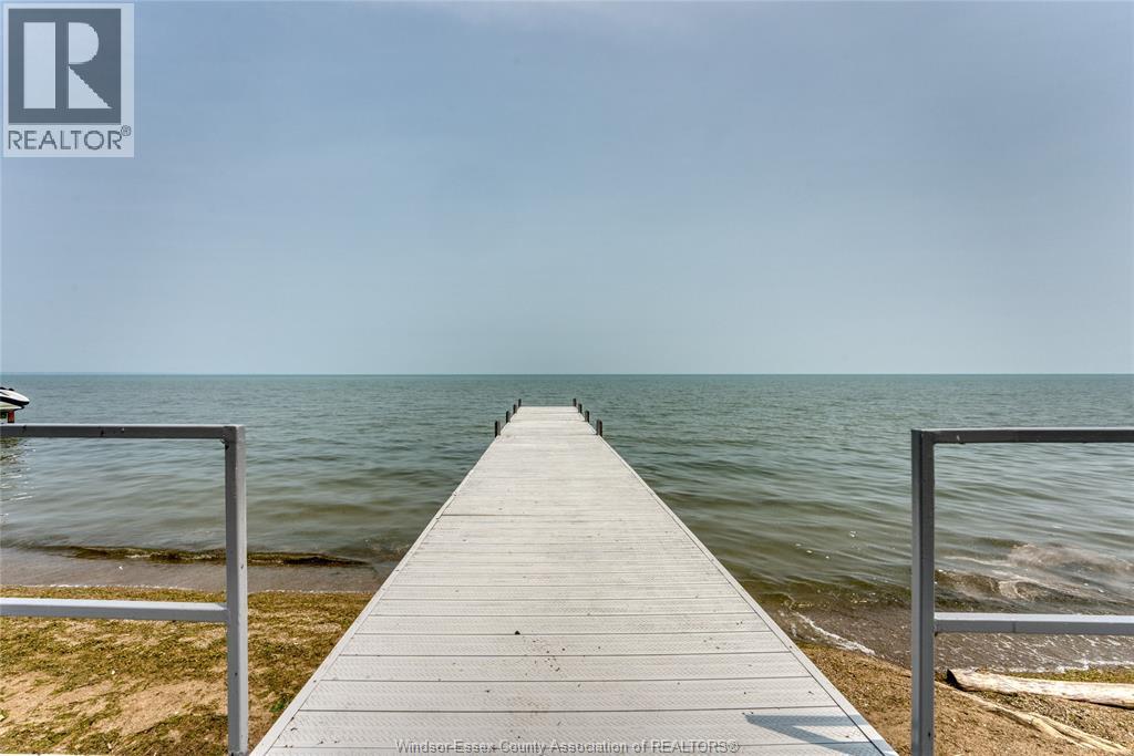 300 Elmgrove DRIVE - 43