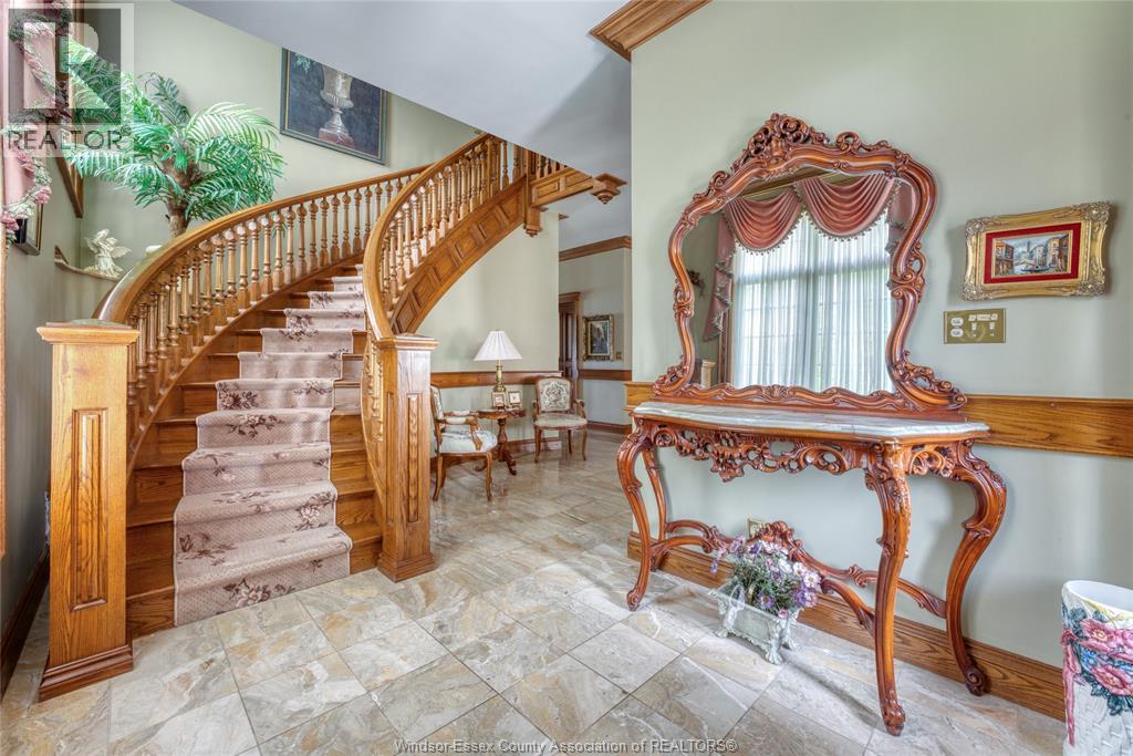 300 Elmgrove DRIVE - Image 9