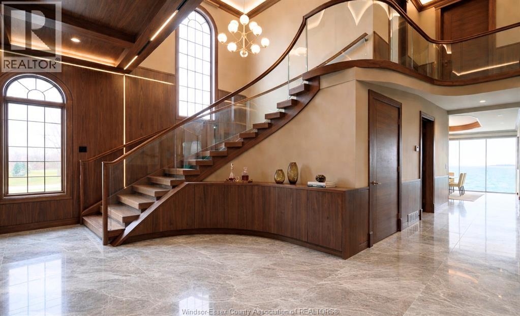 300 Elmgrove DRIVE - 7