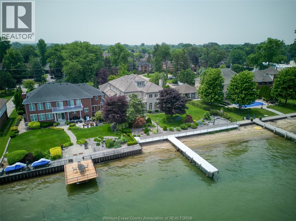 300 Elmgrove DRIVE - 45