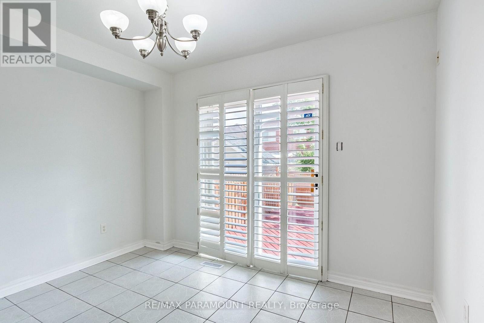 22 CHECKERBERRY CRESCENT - 15