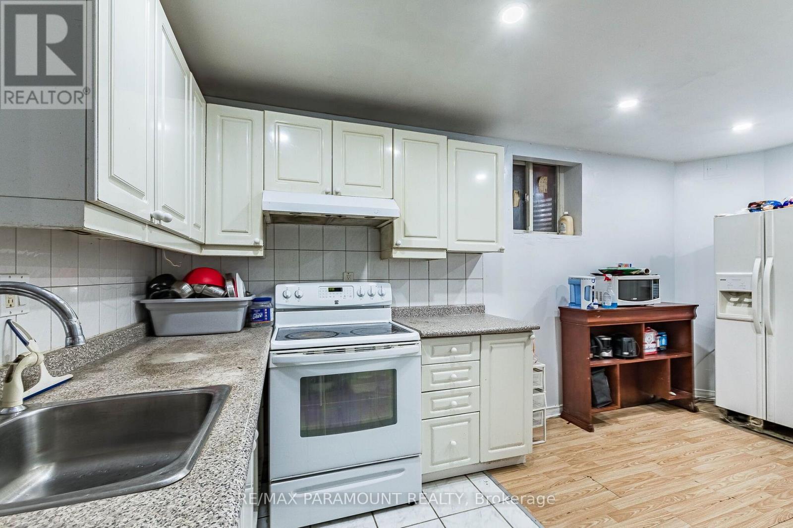 22 CHECKERBERRY CRESCENT - Image 38