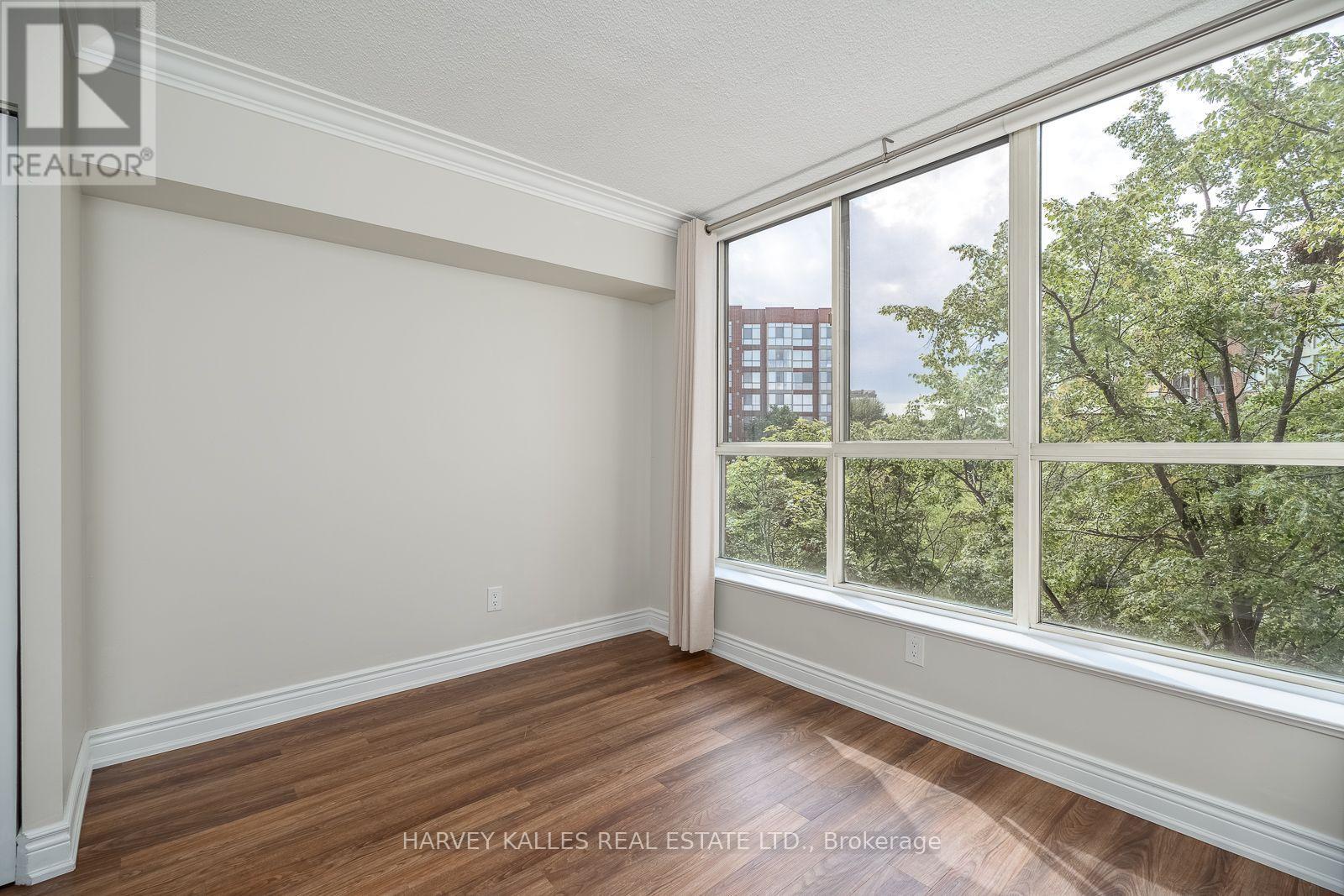 #521 20 SOUTHPORT STREET - Image 28