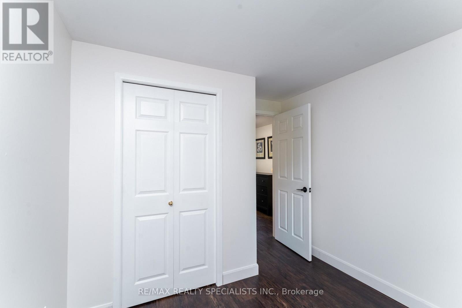 1319 SHERWOOD COURT - 28