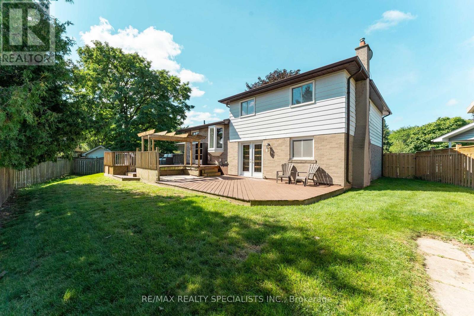 1319 SHERWOOD COURT - 37