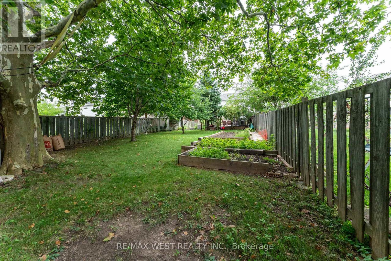 3098 DRIFTWOOD DRIVE - 42