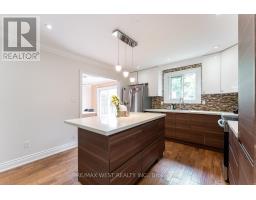 3098 Driftwood Drive, Burlington, ON L7M1X6 Photo 12