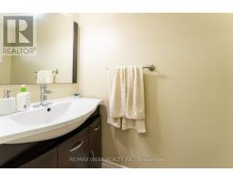 Primary Bedroom - 3098 Driftwood Drive, Burlington, ON L7M1X6 Photo 8