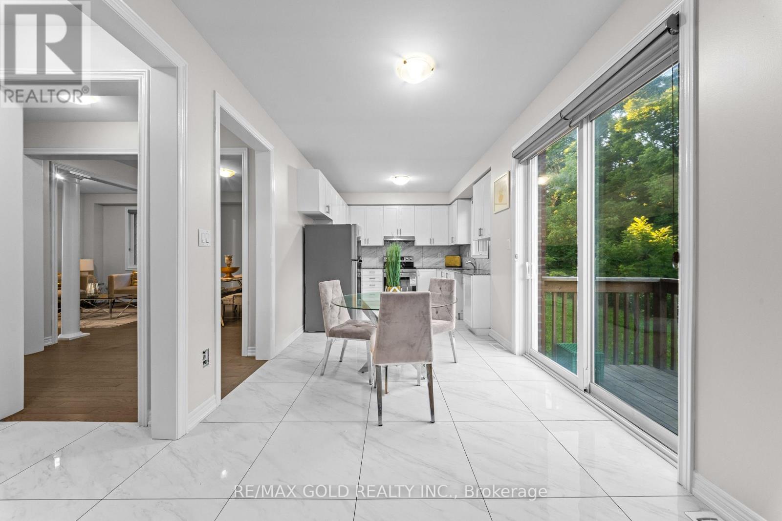 26 UNWIND CRESCENT - 6