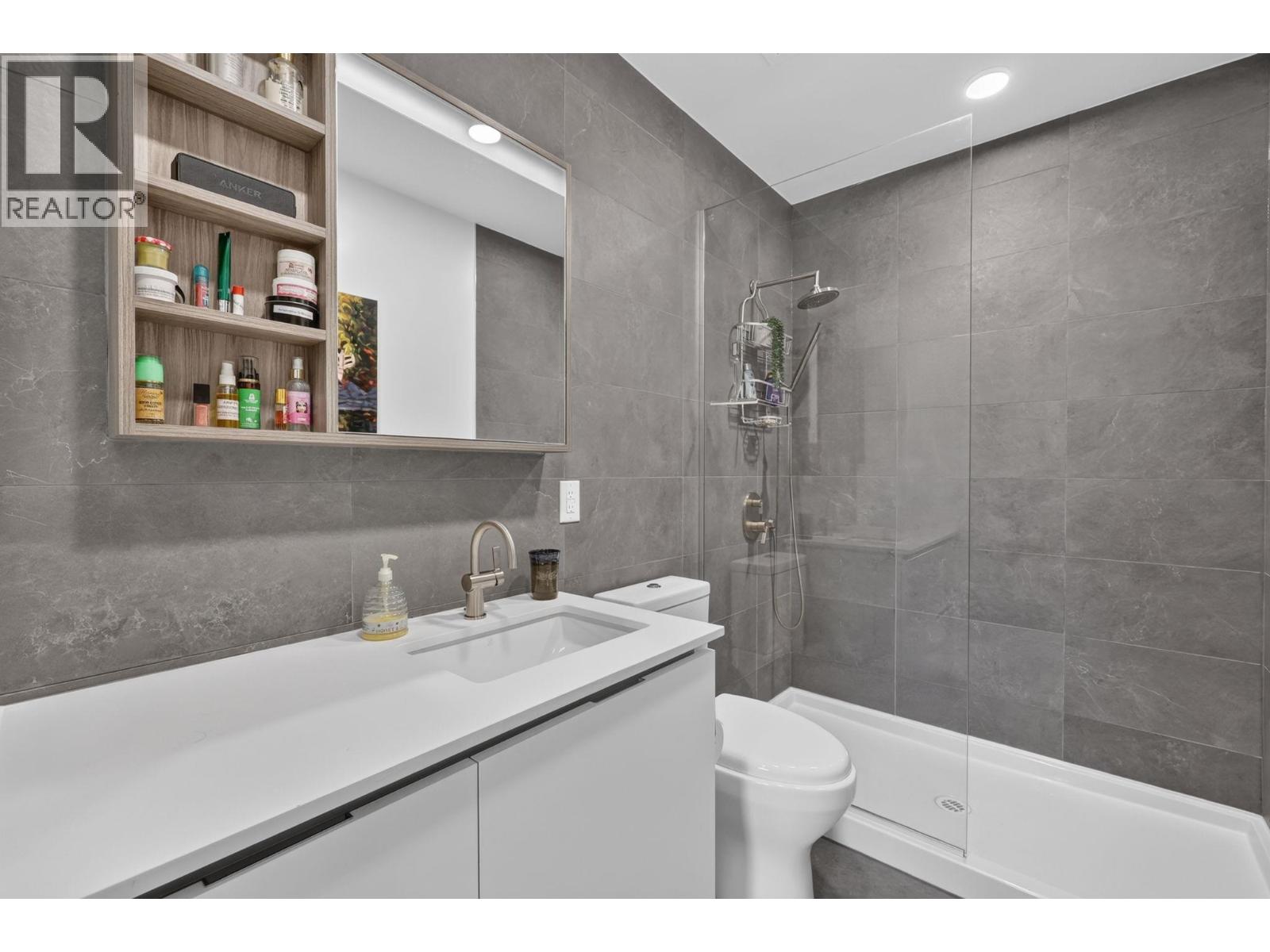 #601 2780 Olalla Road - Image 18