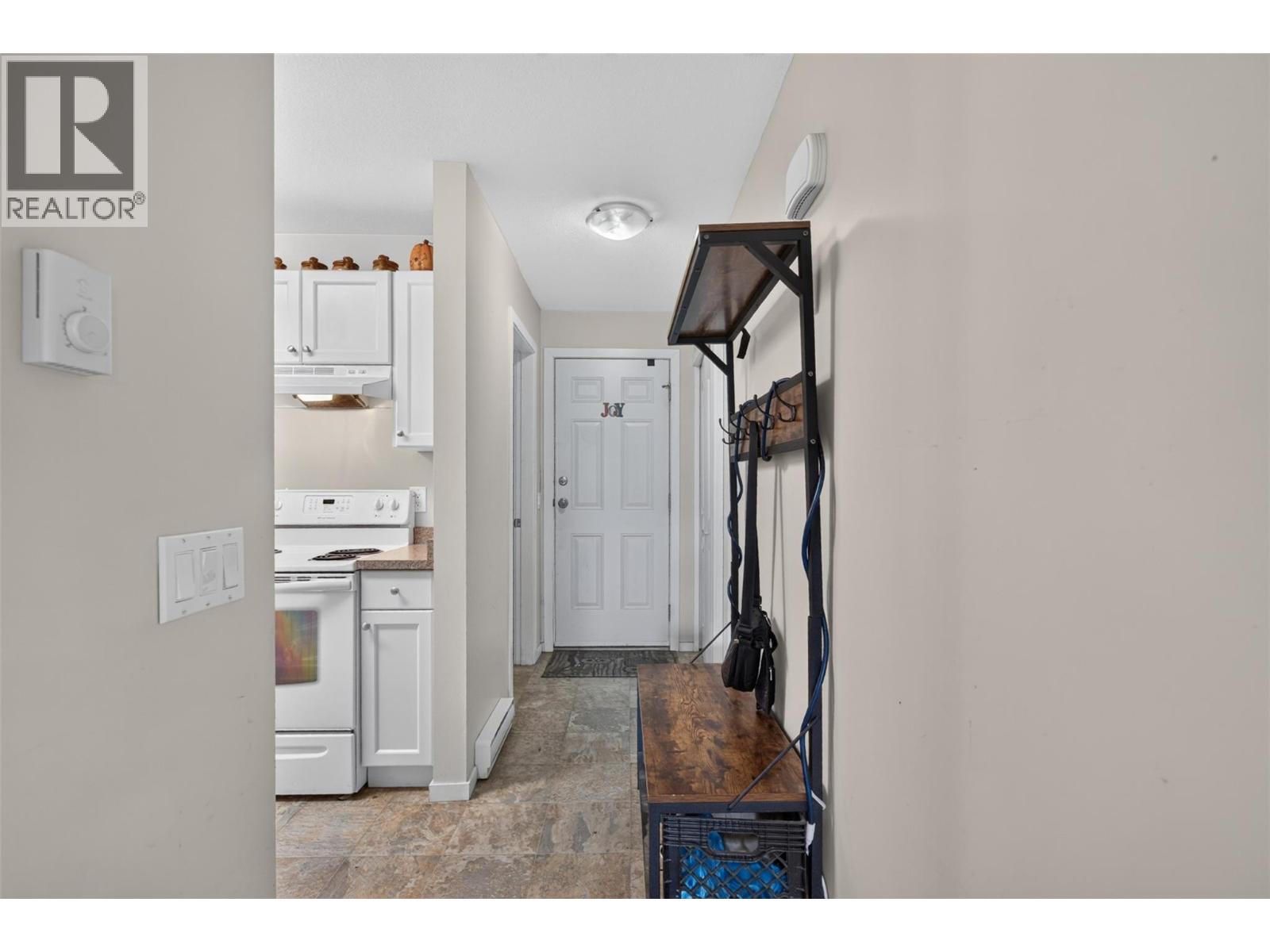 #36 3413 Okanagan Avenue - 6
