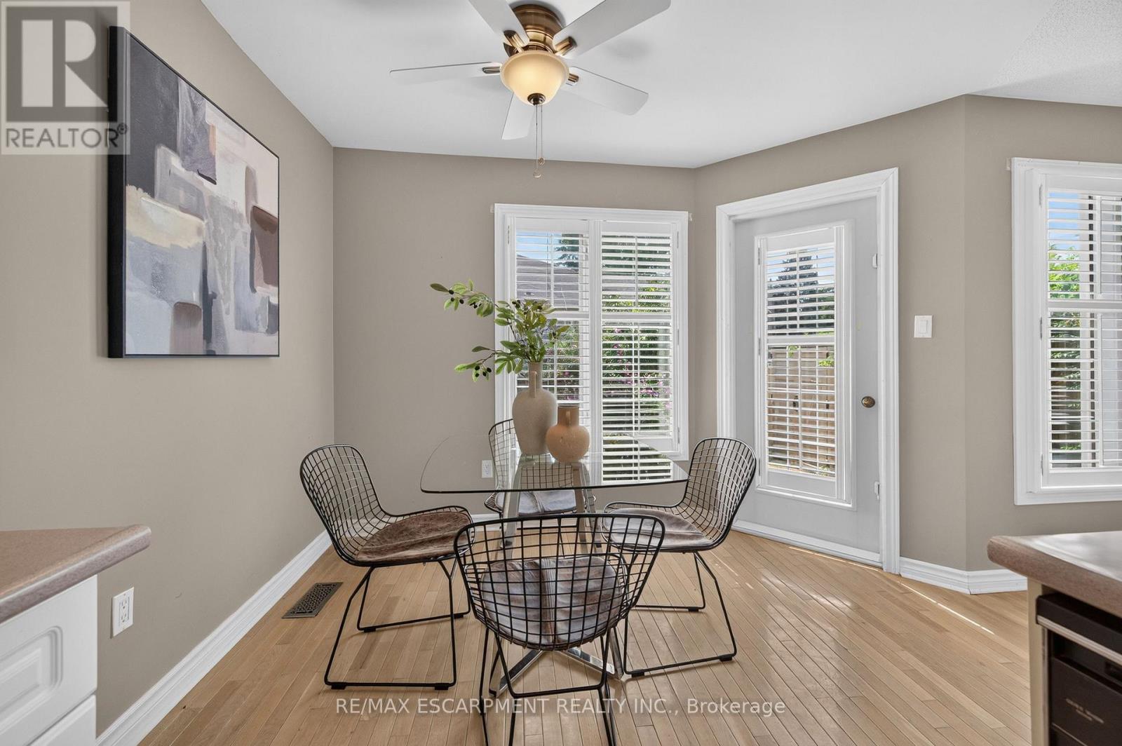 #9 175 FIDDLERS GREEN ROAD - 11