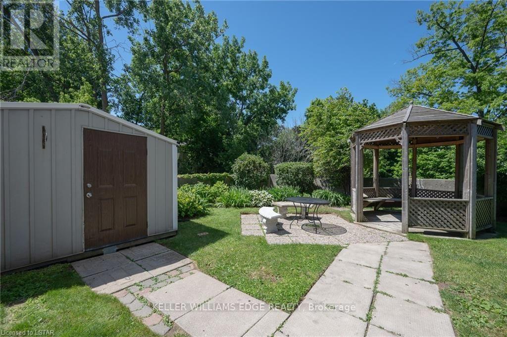 #1007 45 POND MILLS ROAD - 19