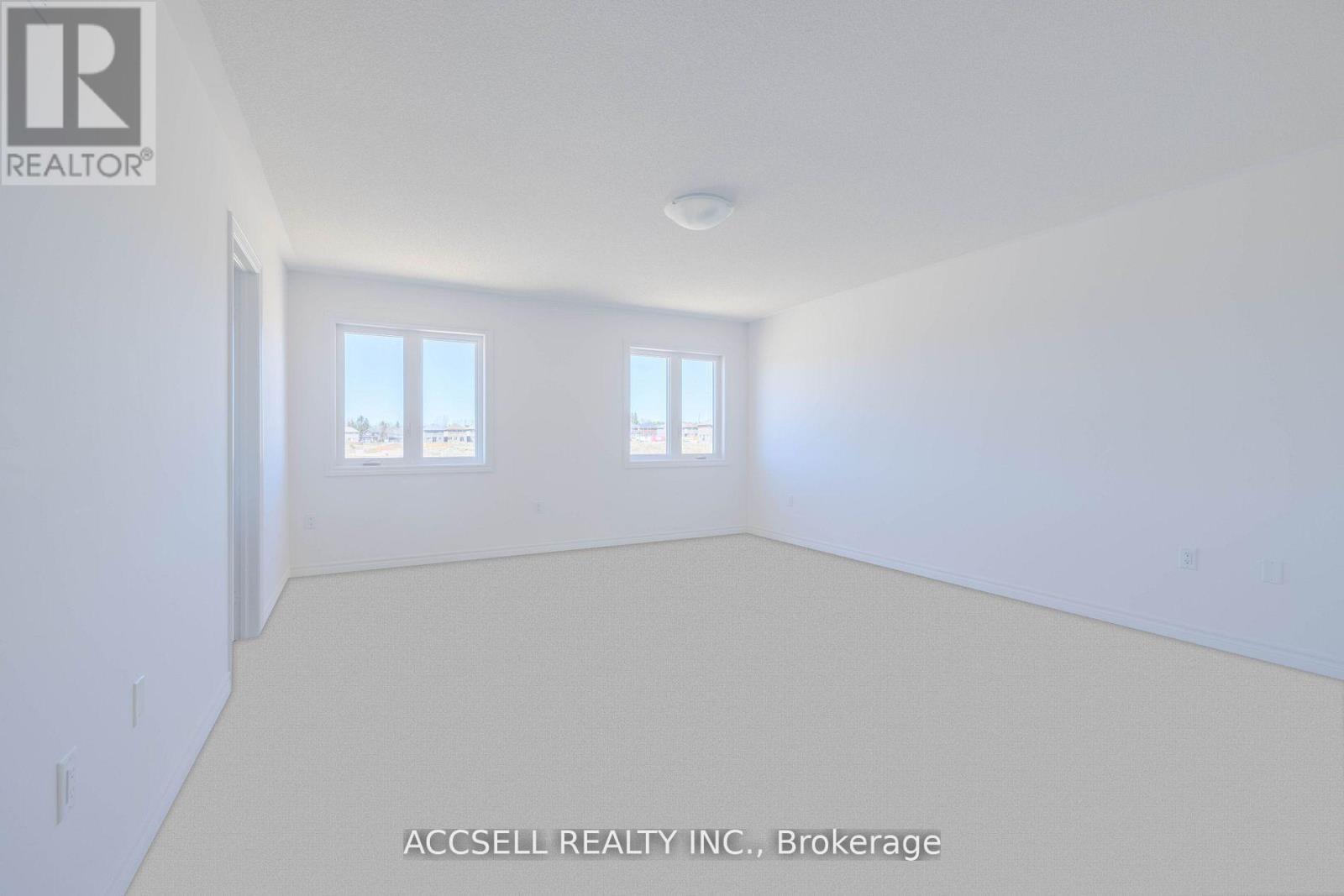 356 RUSSELL STREET - Image 20