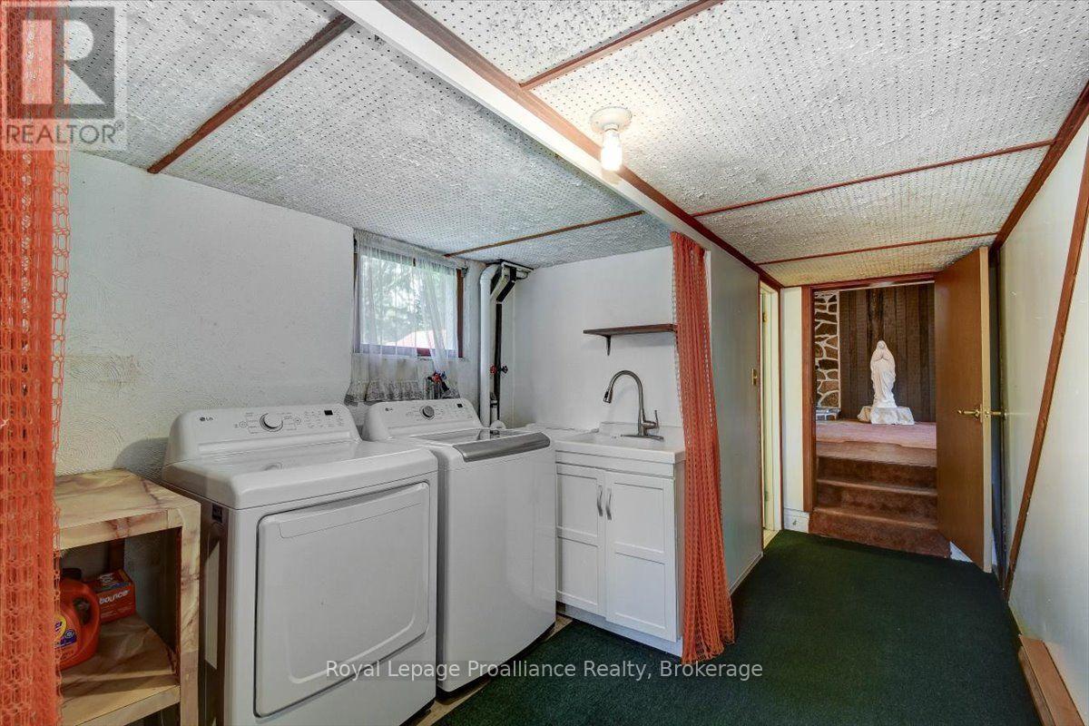 87 CAMERON STREET - 26