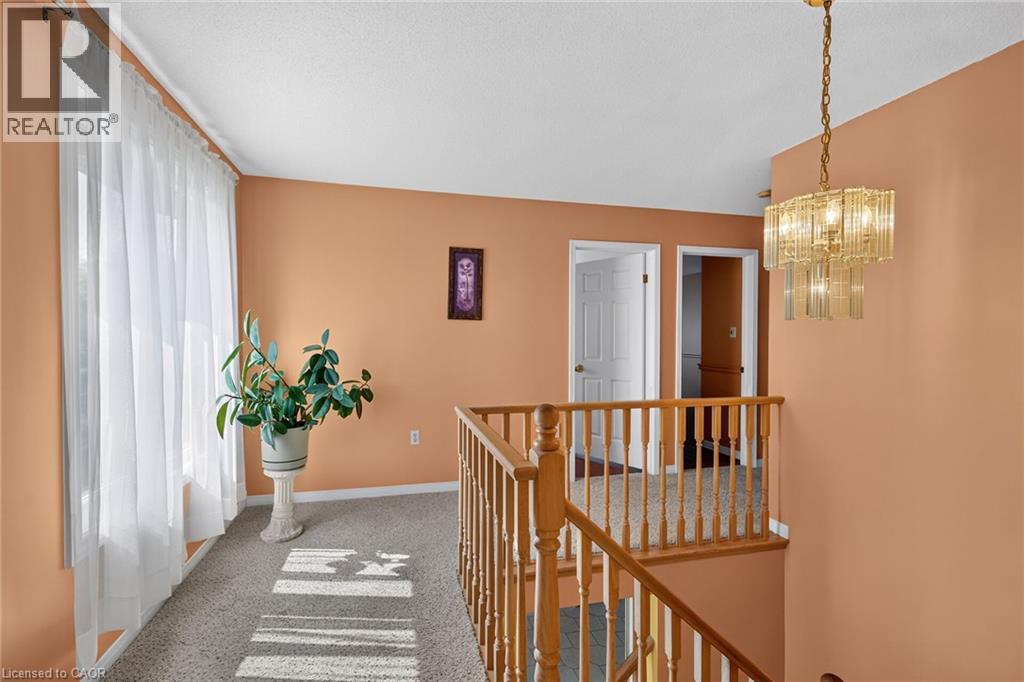 #45 502 BARTON Street - Image 42
