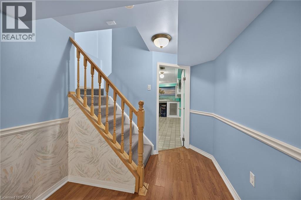 #45 502 BARTON Street - Image 49