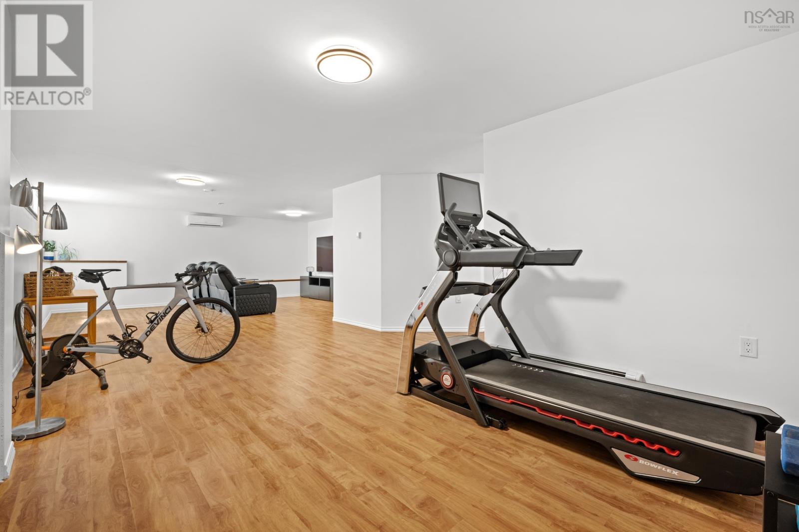 Property 32 of 49 of 202 Glen Arbour Way
