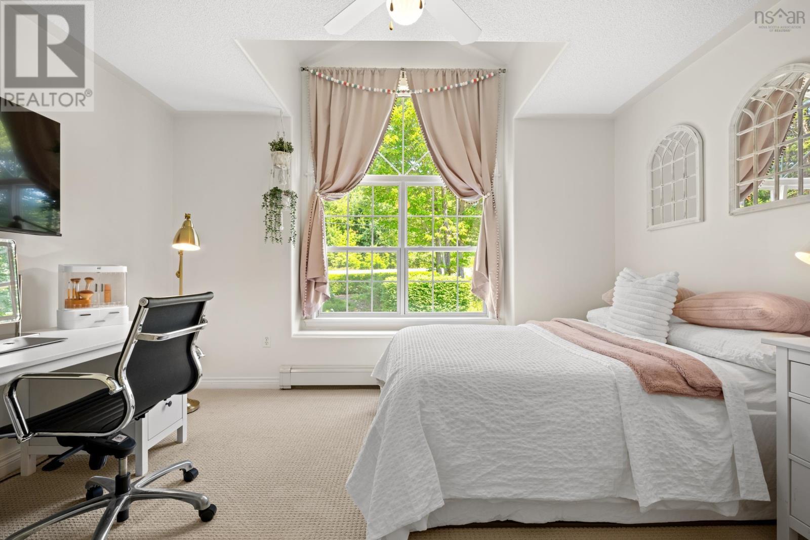 Property 26 of 49 of 202 Glen Arbour Way