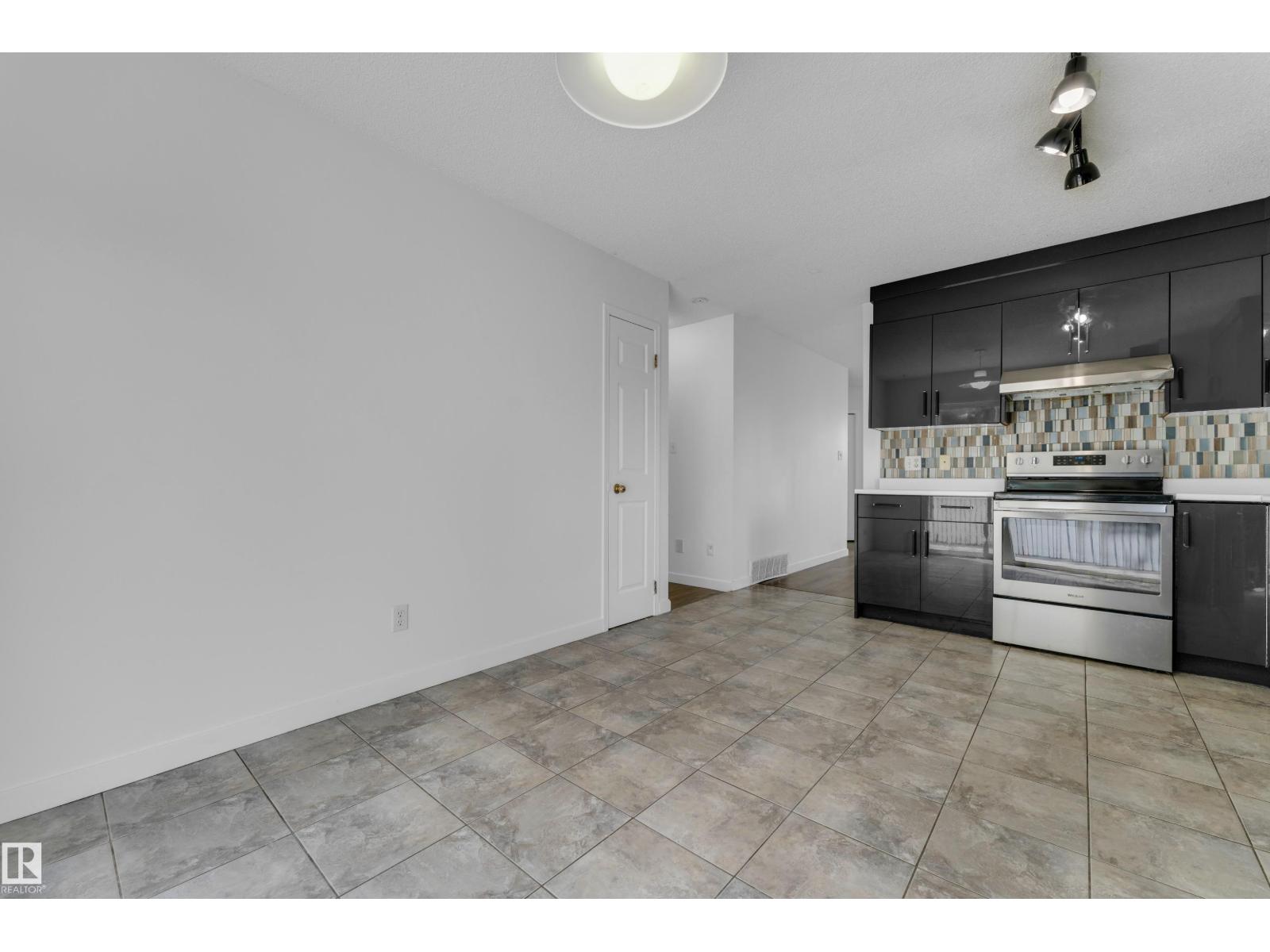 1545 49A ST NW - Image 13