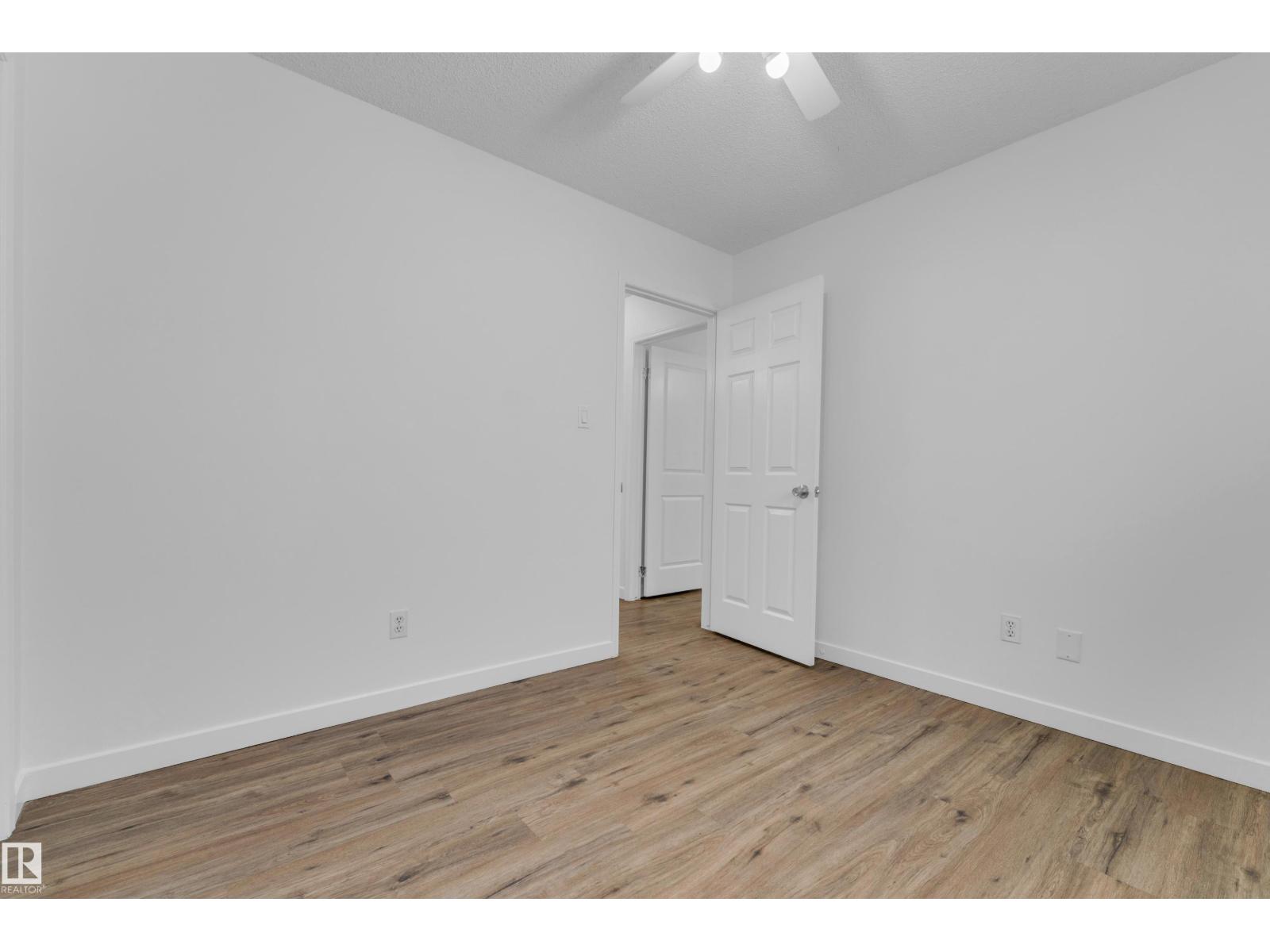 1545 49A ST NW - 17