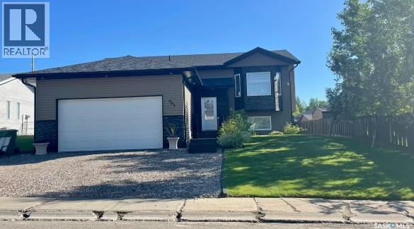 903 Sinotte CRESCENT