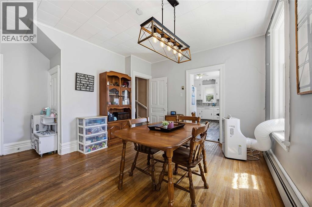 454 MAUDE STREET - 11