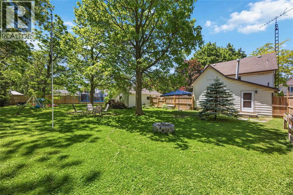 454 MAUDE STREET - 34
