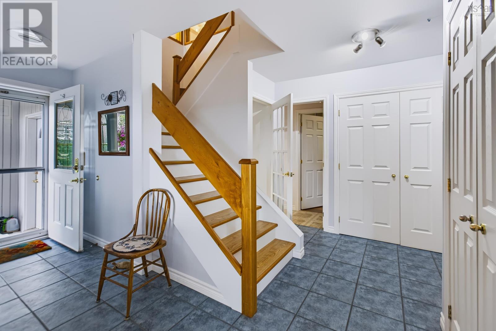 98 Pleasure Cove Road - 11