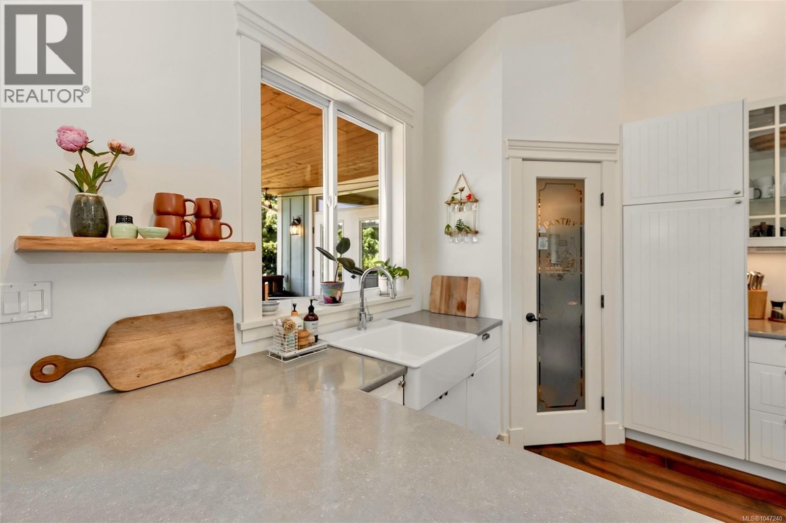 897 Pratt Rd - 13