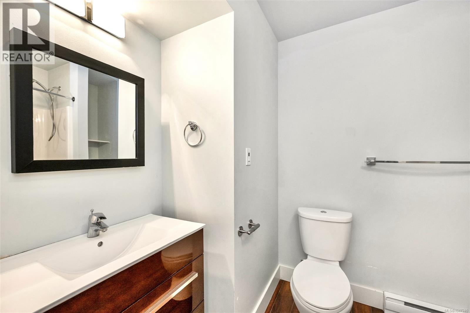 897 Pratt Rd - Image 55