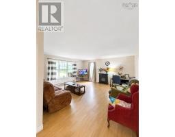 105 Park Street, Truro, NS B2N3J5 Photo 6