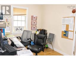 105 Park Street, Truro, NS B2N3J5 Photo 11