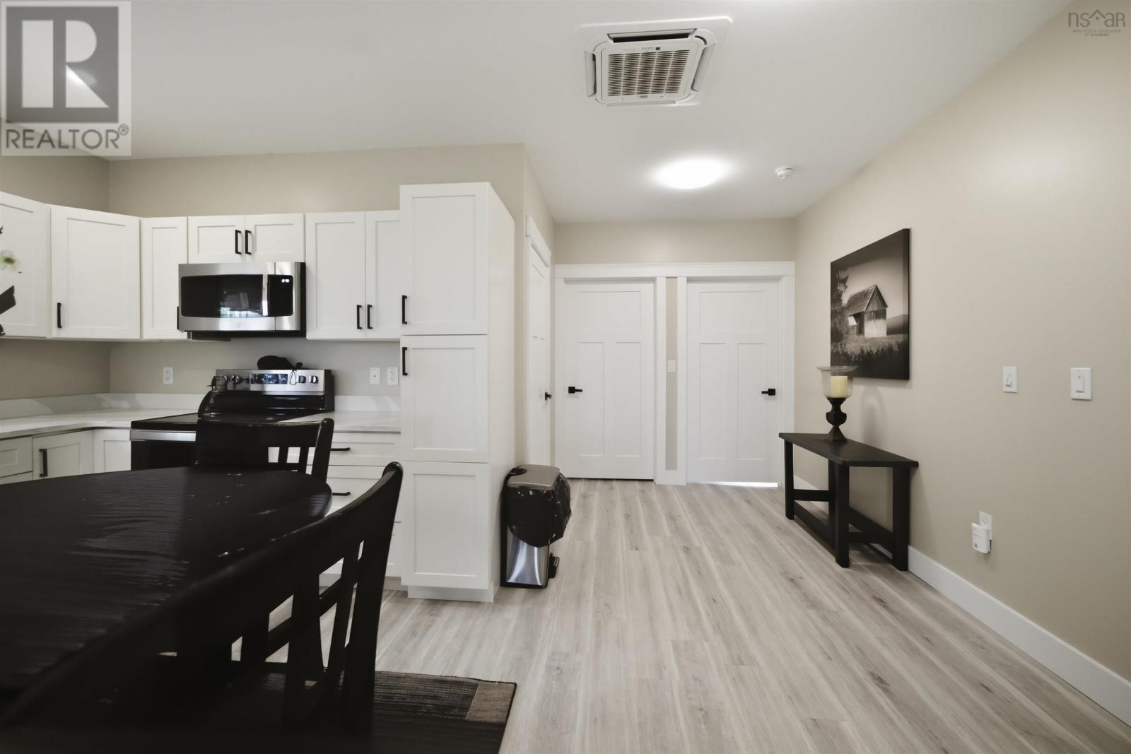 520 Truro Heights Road - 9