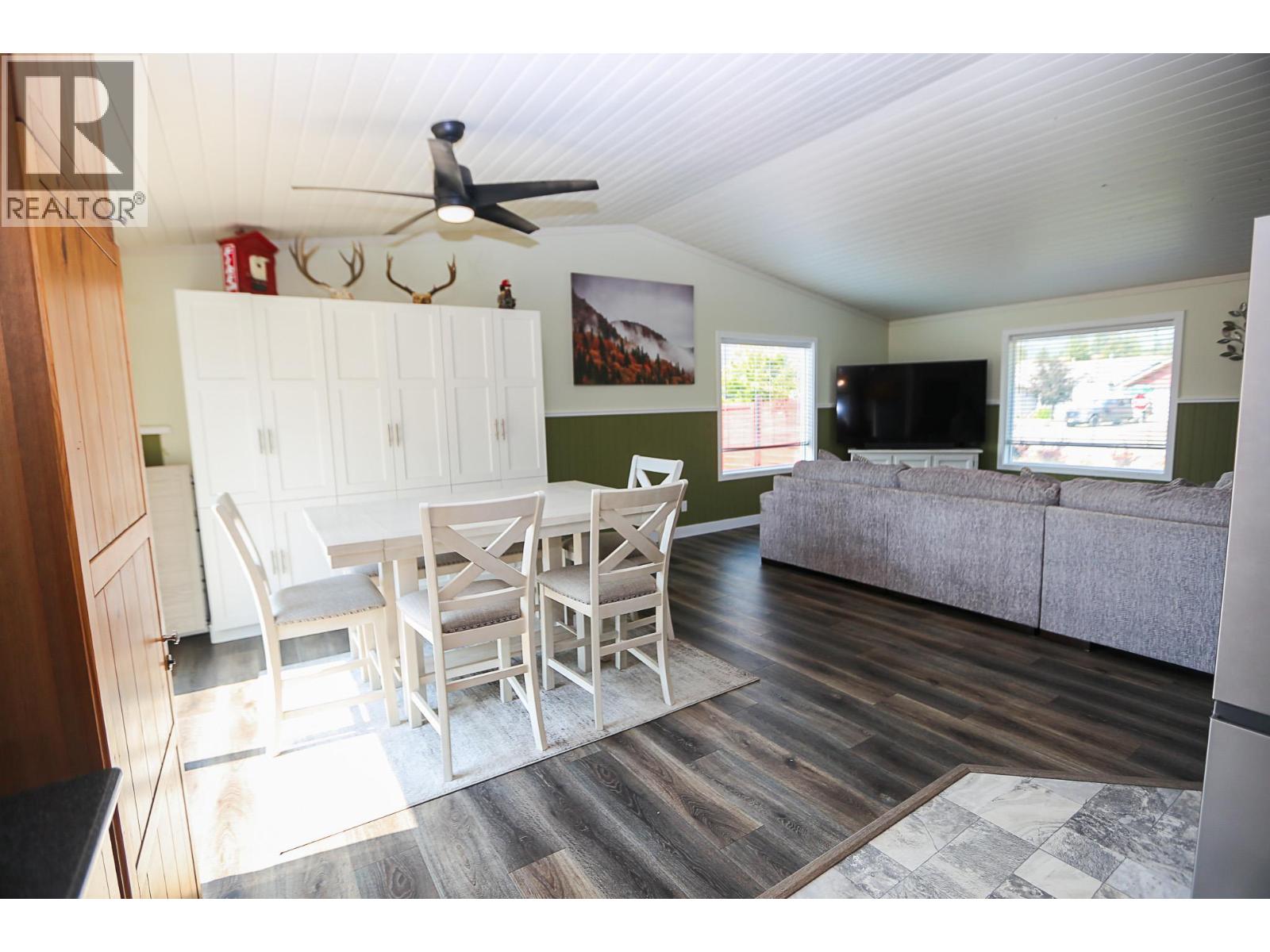 566 Mclean Road, Barriere