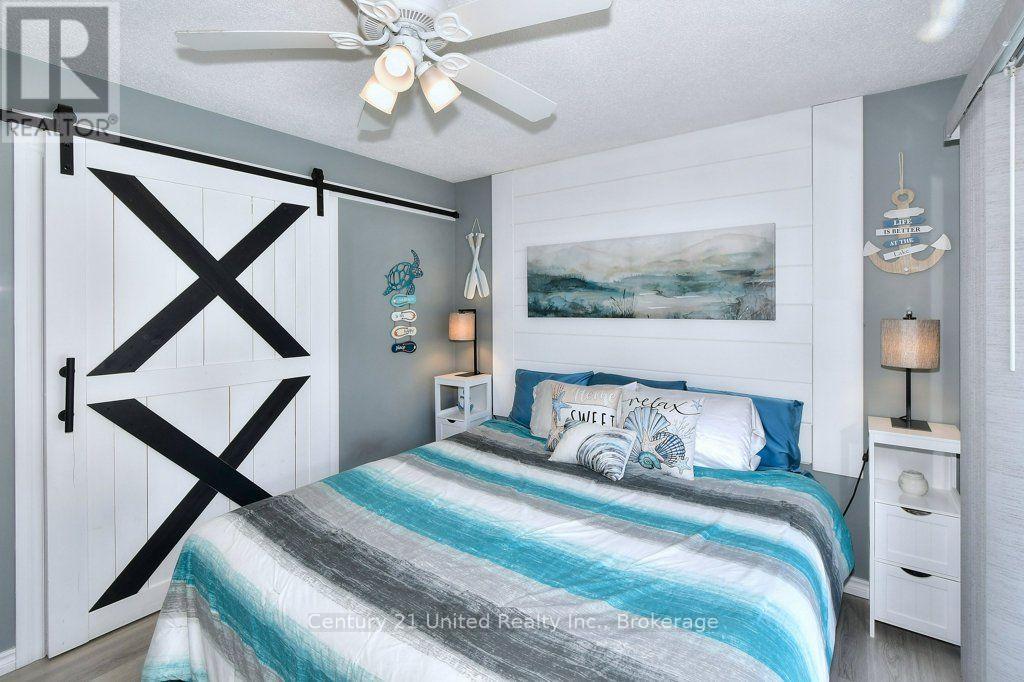 10 KIRKWOOD CRESCENT - 19