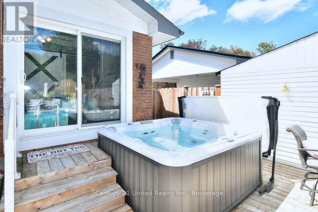 10 KIRKWOOD CRESCENT - Image 38