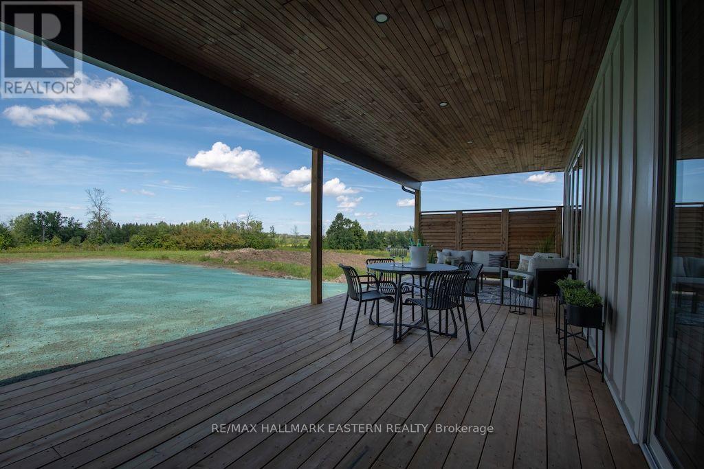46 ALMEARA DRIVE - 44